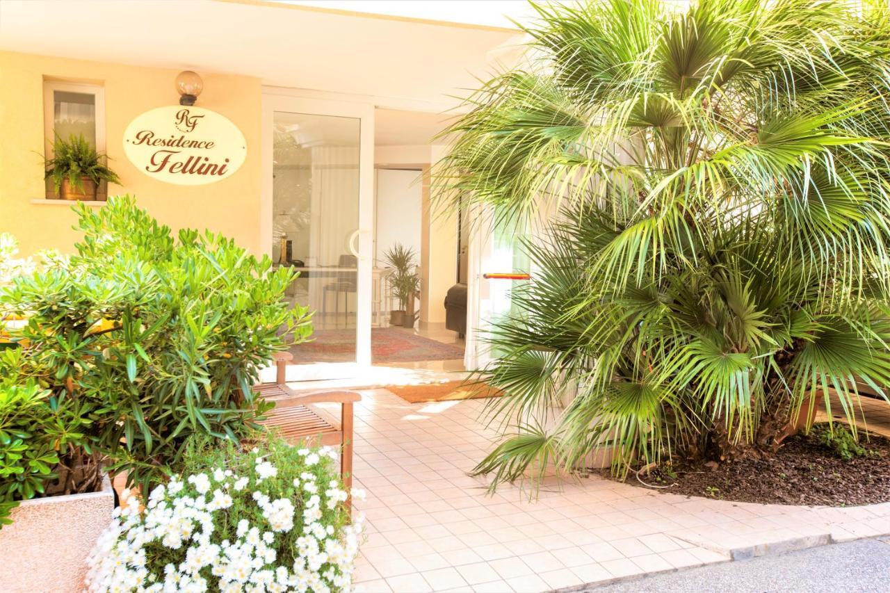 Residence Fellini Rimini Exterior photo